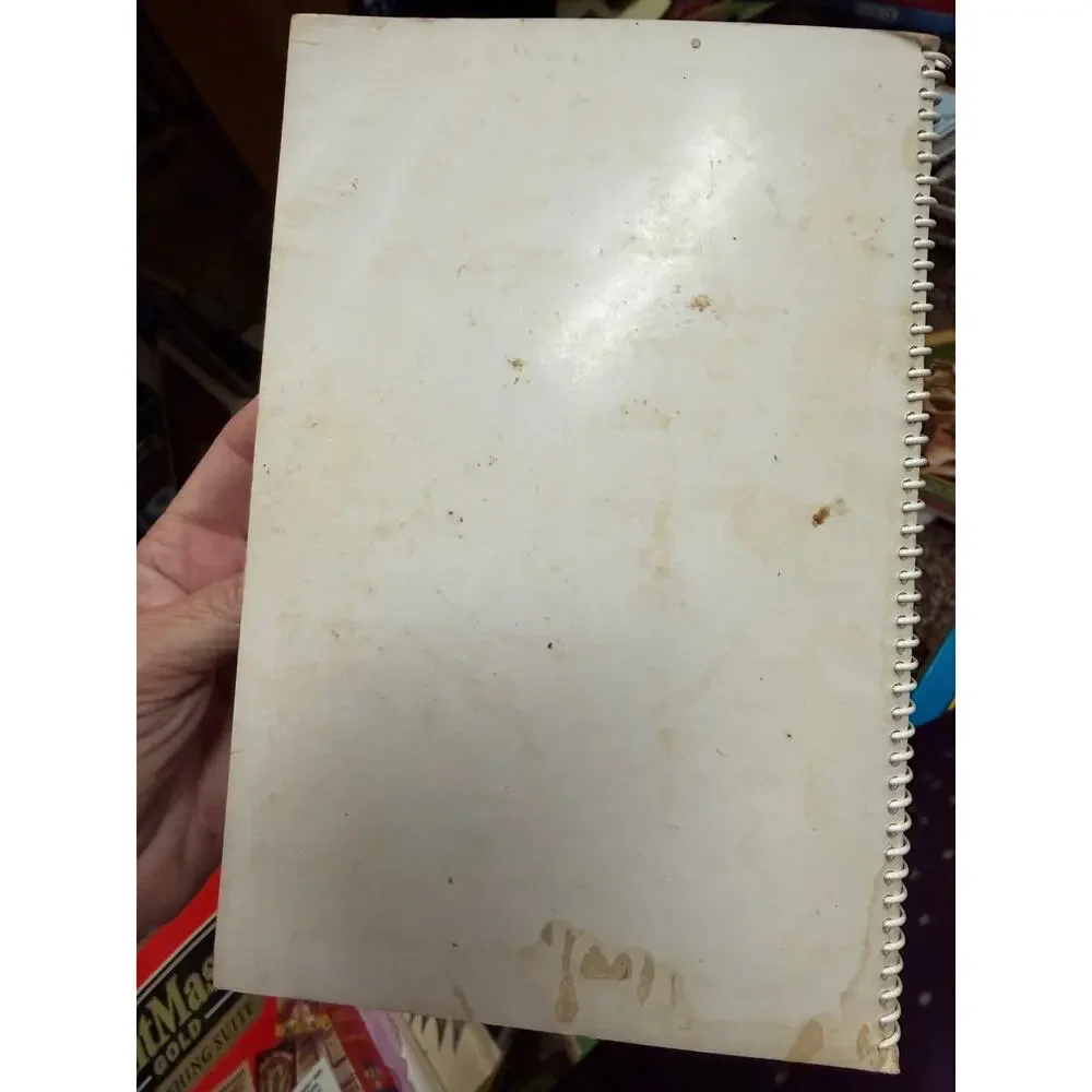 Vintage Gates Mills Ohio Cookbook‎ Spiral Bound How To Cook a Fox Cover Recipes